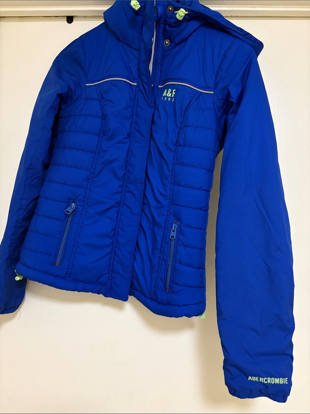 Abercrombie & Fitch Youth Royal Blue Quilted Hooded Puffer Jacket